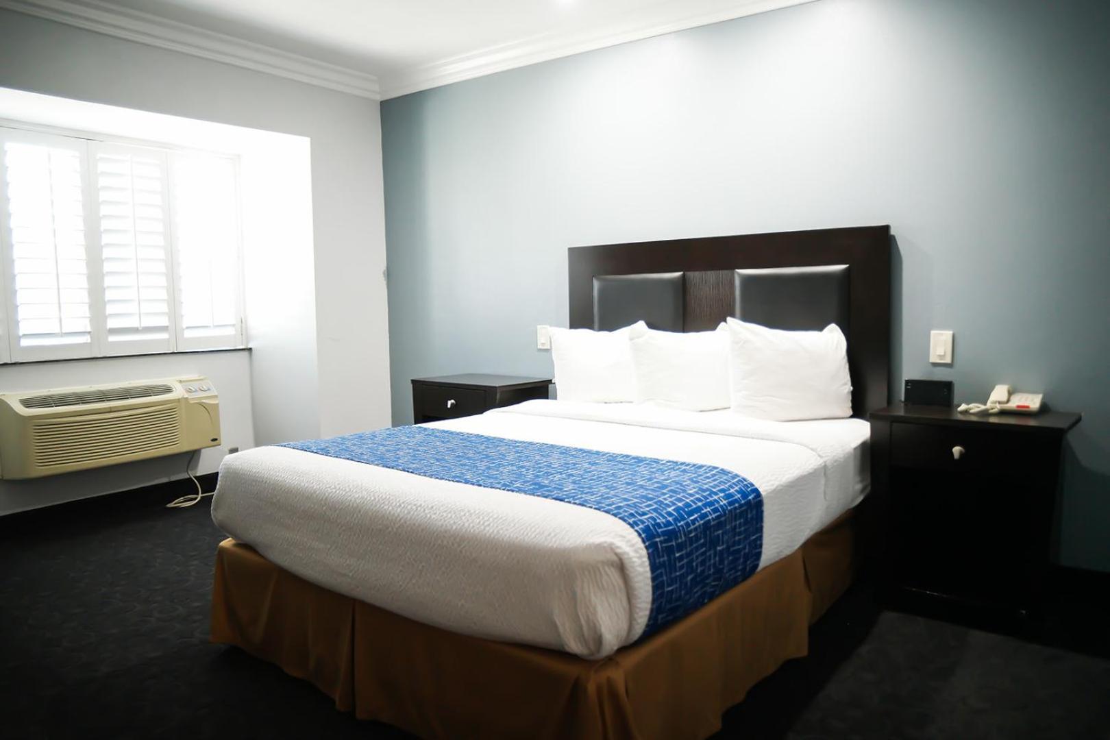 Days Inn By Wyndham West Covina Exteriör bild