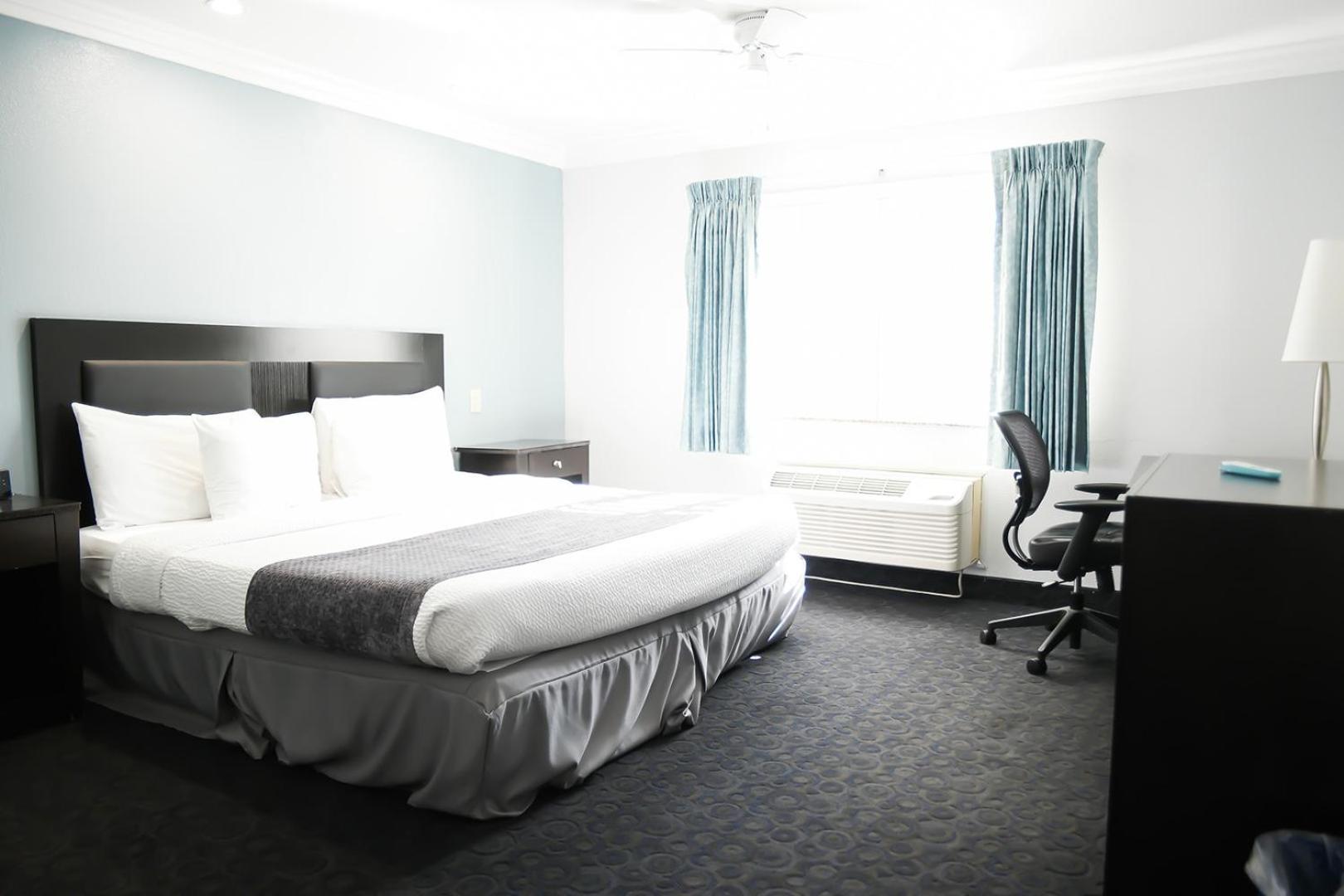 Days Inn By Wyndham West Covina Exteriör bild